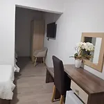 Casa de hóspedes Gaga 3*